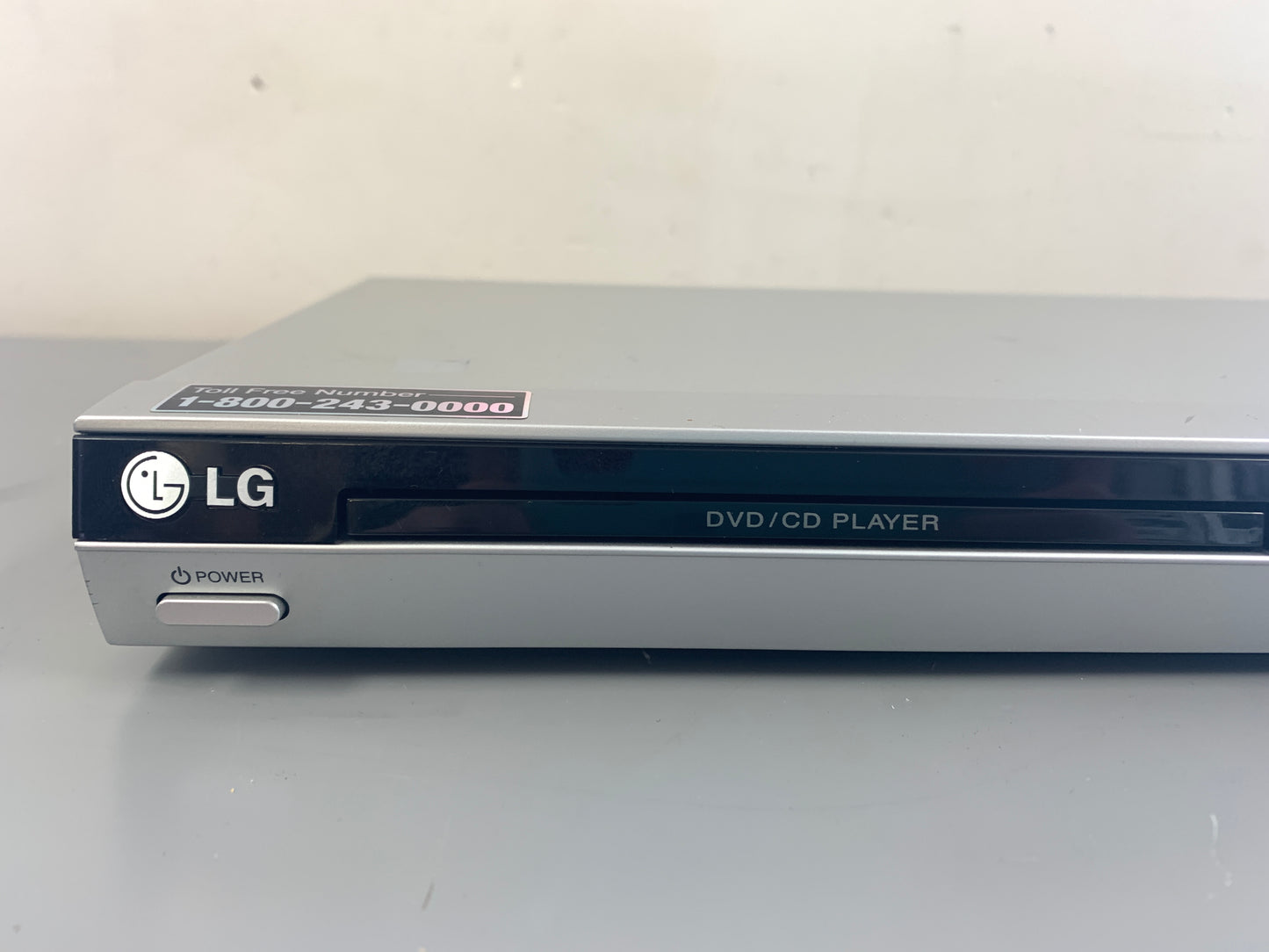LG DN788 DVD/CD Player