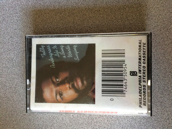 Teddy Pendergrass : Life Is A Song Worth Singing (Cass, Album, RE)
