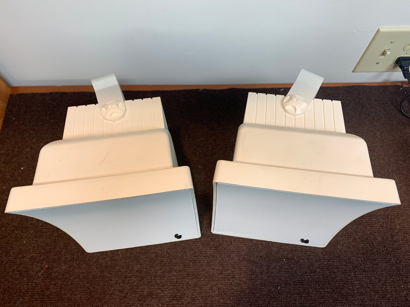 Infinity Outrigger Speakers The Turntable Store