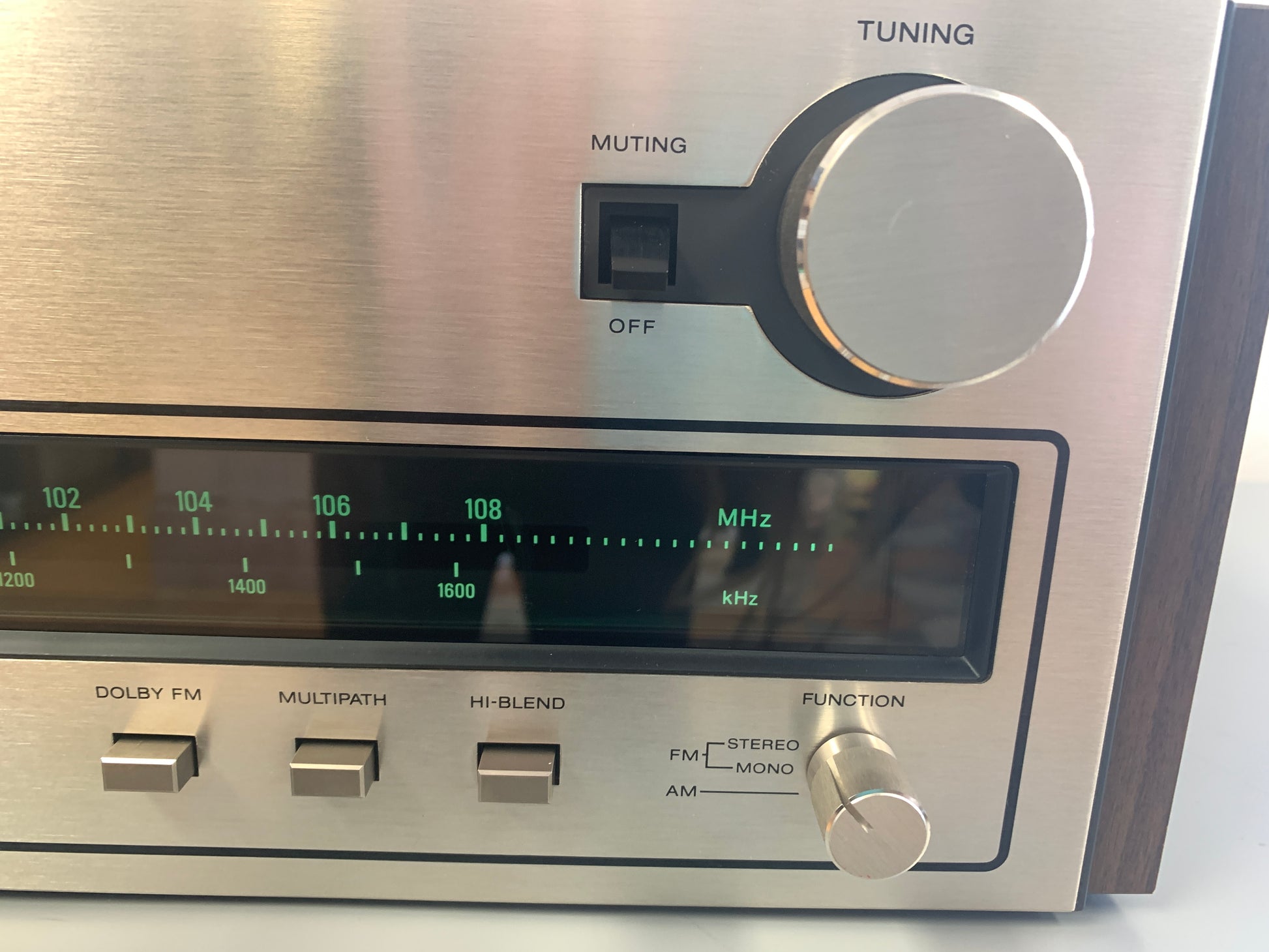 SONY ST-SE 520 Stereo Tuner mit RDS EUR 45,00 - FR SONY ST-SE 520 Stereo Tuner mit RDS EUR 45,00 - FR