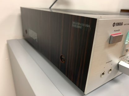 Yamaha R-1000 Stereo Receiver