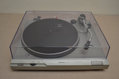 Technics SL-D2 Direct Drive Semi Automatic Turntable * NEW Audio Technica AT3600 Cartridge