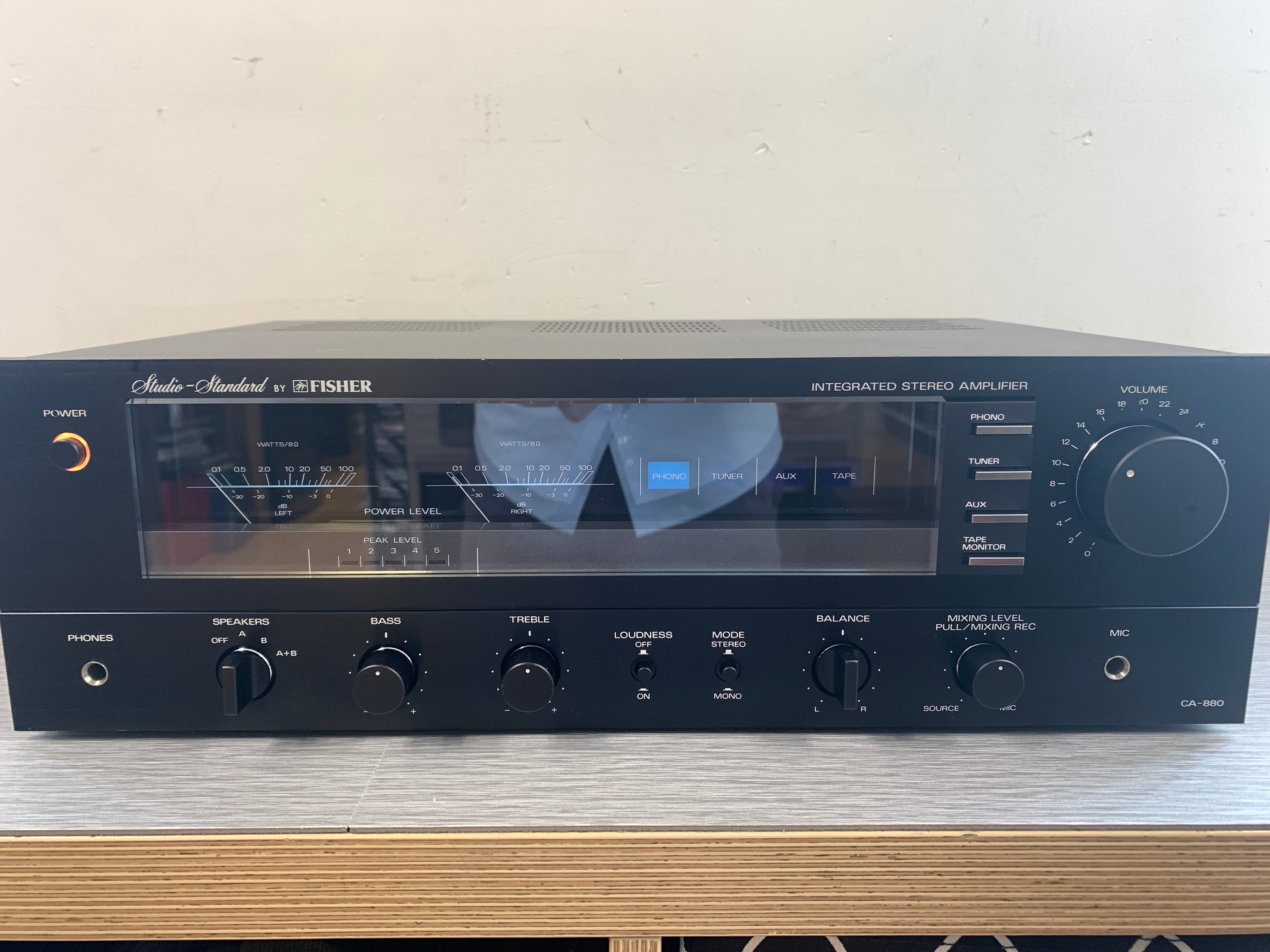 Studio Standard by Fisher CA-880 Stereo Integrated Amplifier