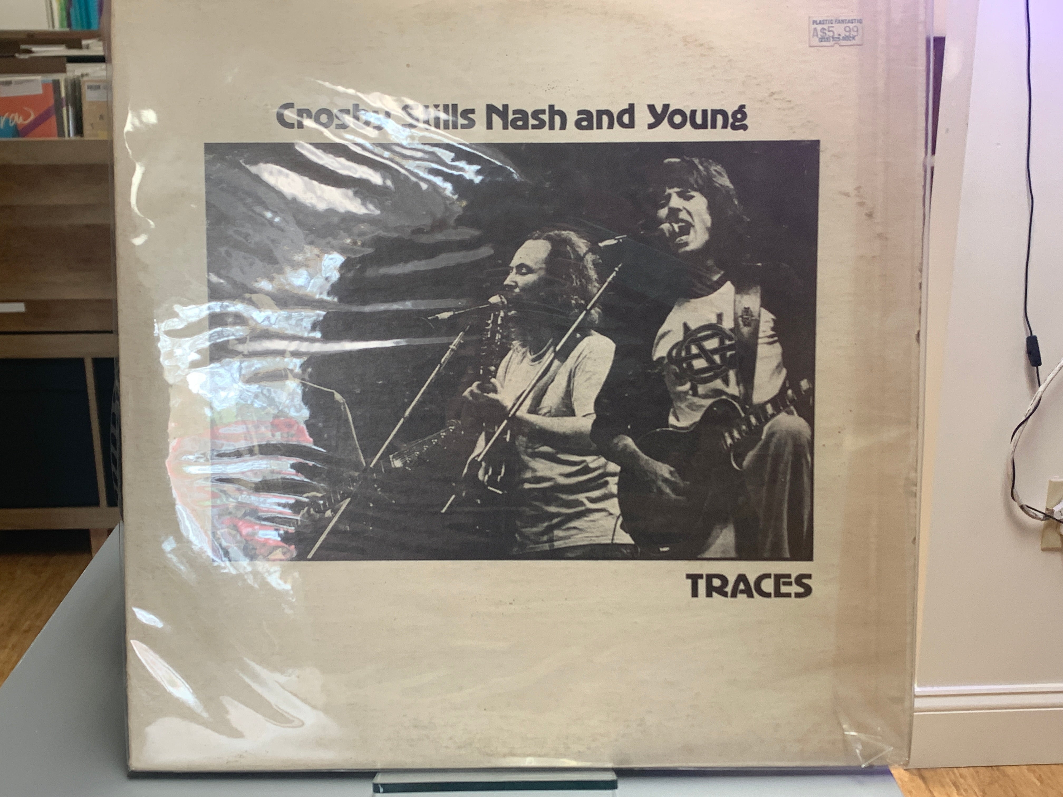 Crosby, Stills, Nash & Young - Traces (2xLP, Unofficial) (Near Mint (NM or M-))