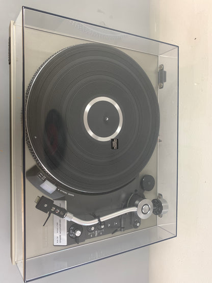 Technics SL-23 Turntable