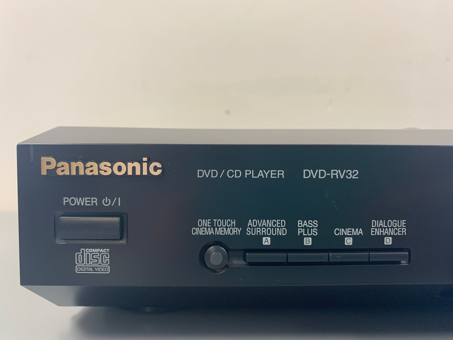 Panasonic RV-32 DVD/CD Player