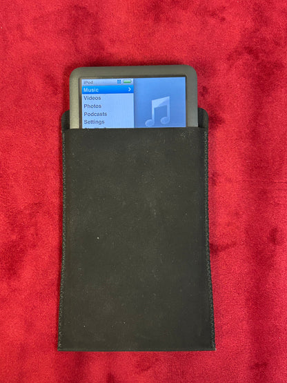 Apple iPod Classic Black A1238 180gb *New Battery *Accessories