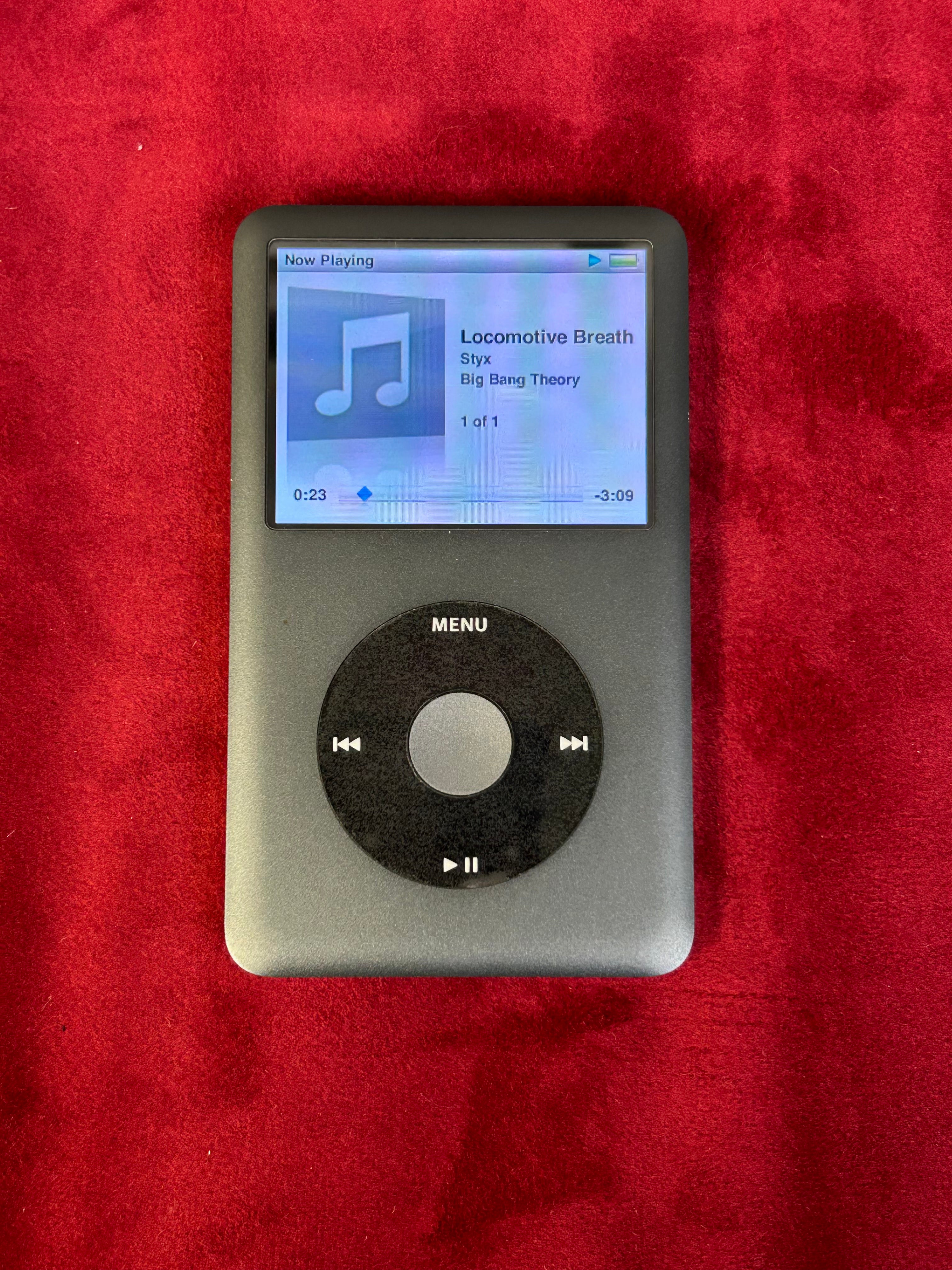 iPod Apple Classic A1238 160GB 7th Generation Black - | MP3 Player