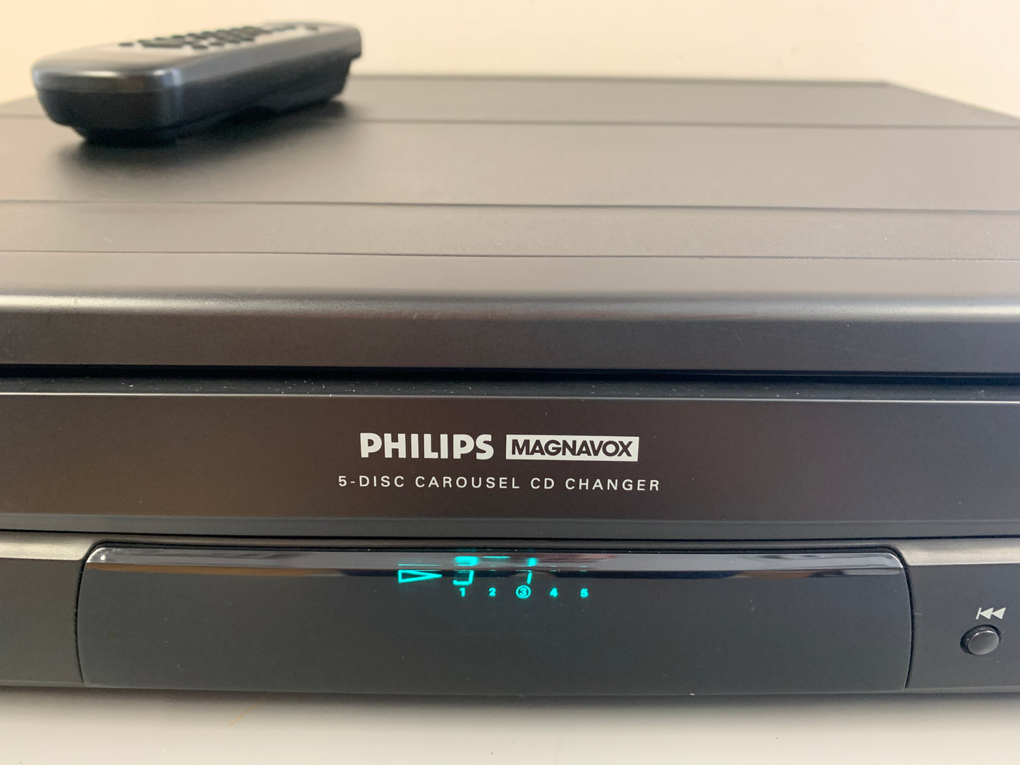 Philips Magnavox CDC735 CD Carousel 5 Disc * Remote