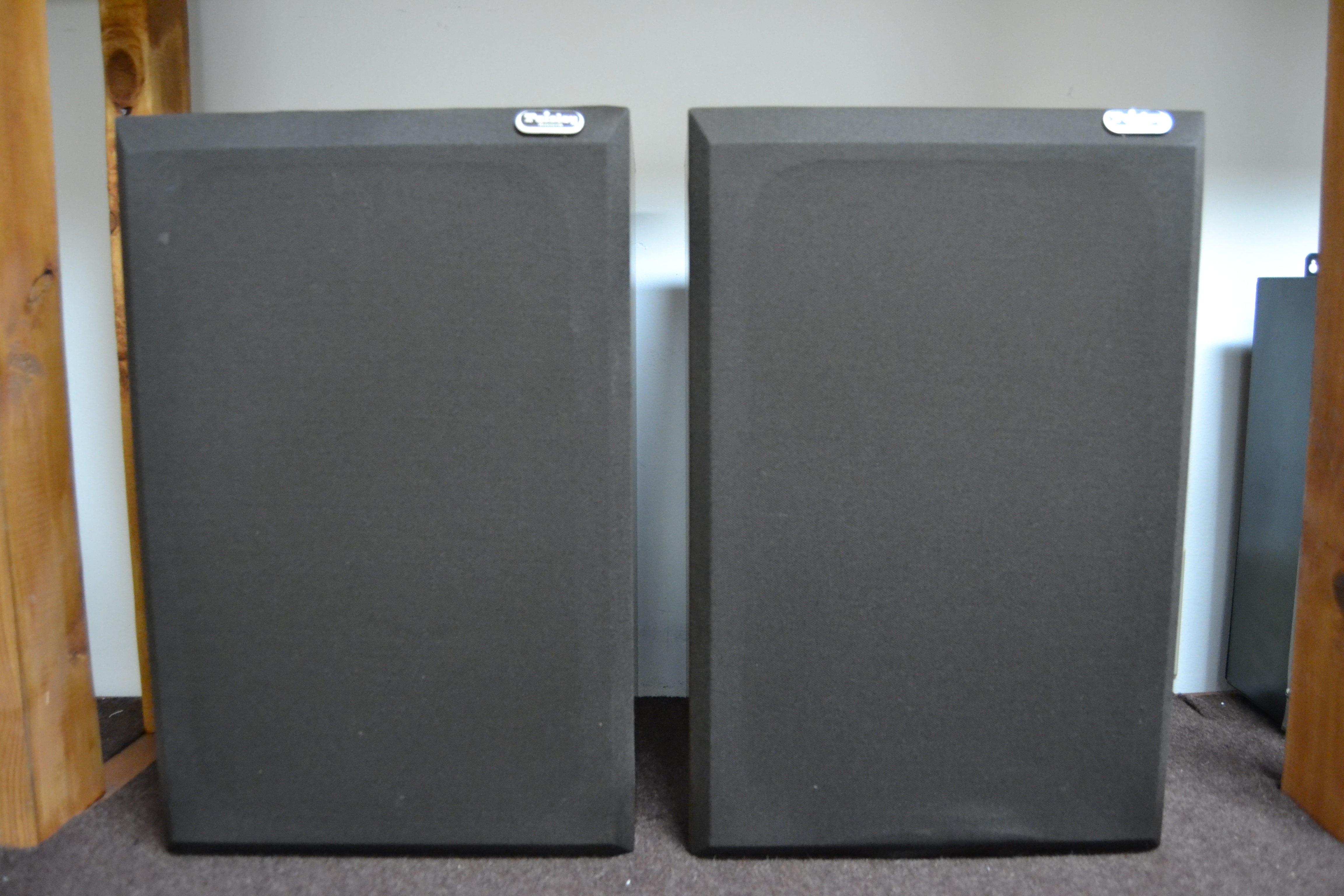 Paisley Research 5.5 Bookshelf Speakers