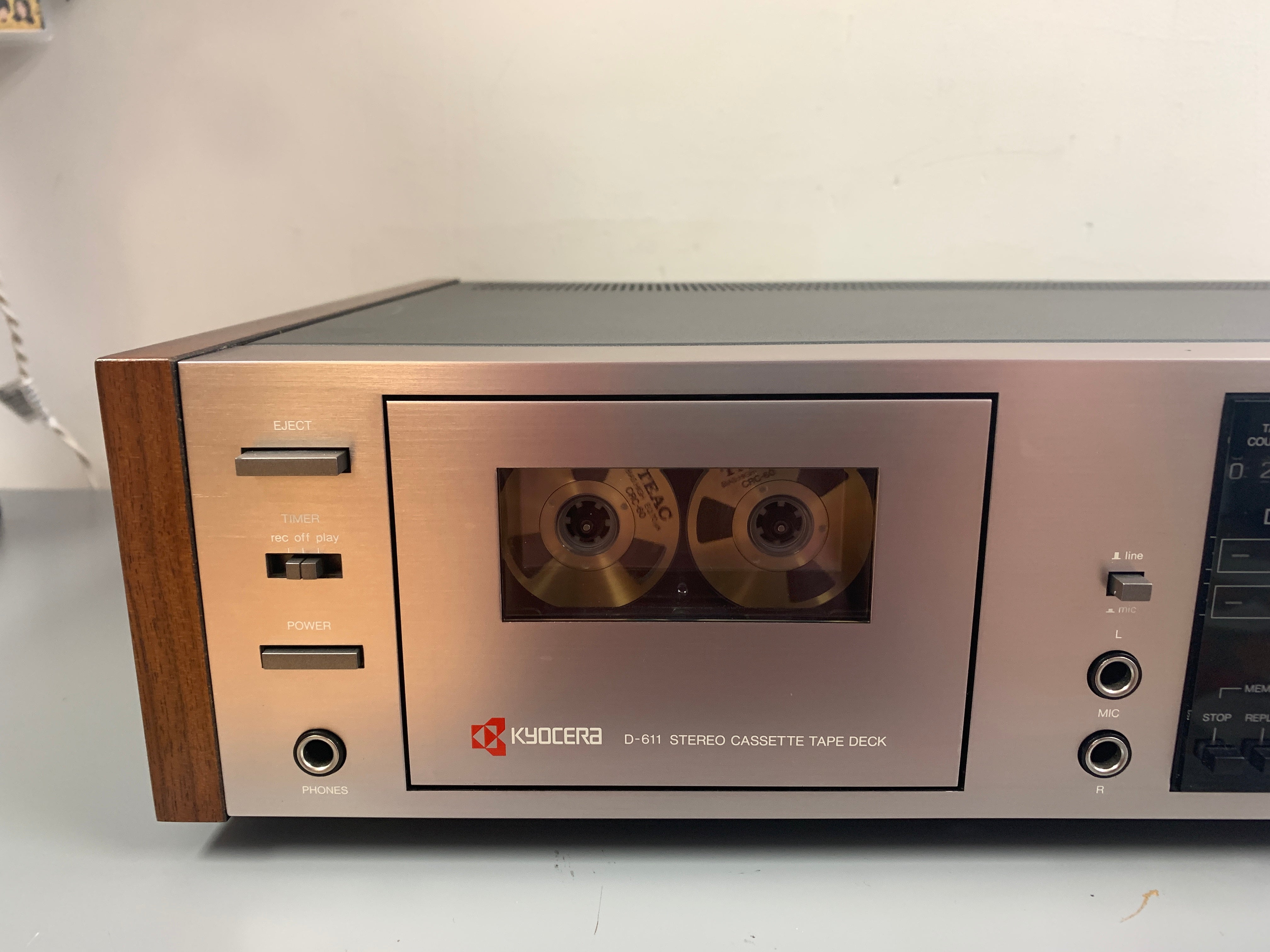 Kyocera D-611 Cassette Deck – The Turntable Store