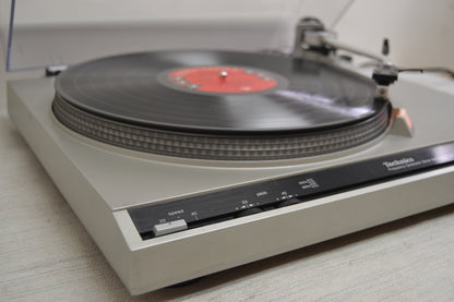 Technics SL-220 Auto Return Turntable * Fully Serviced * NEW AT3600 Cartridge