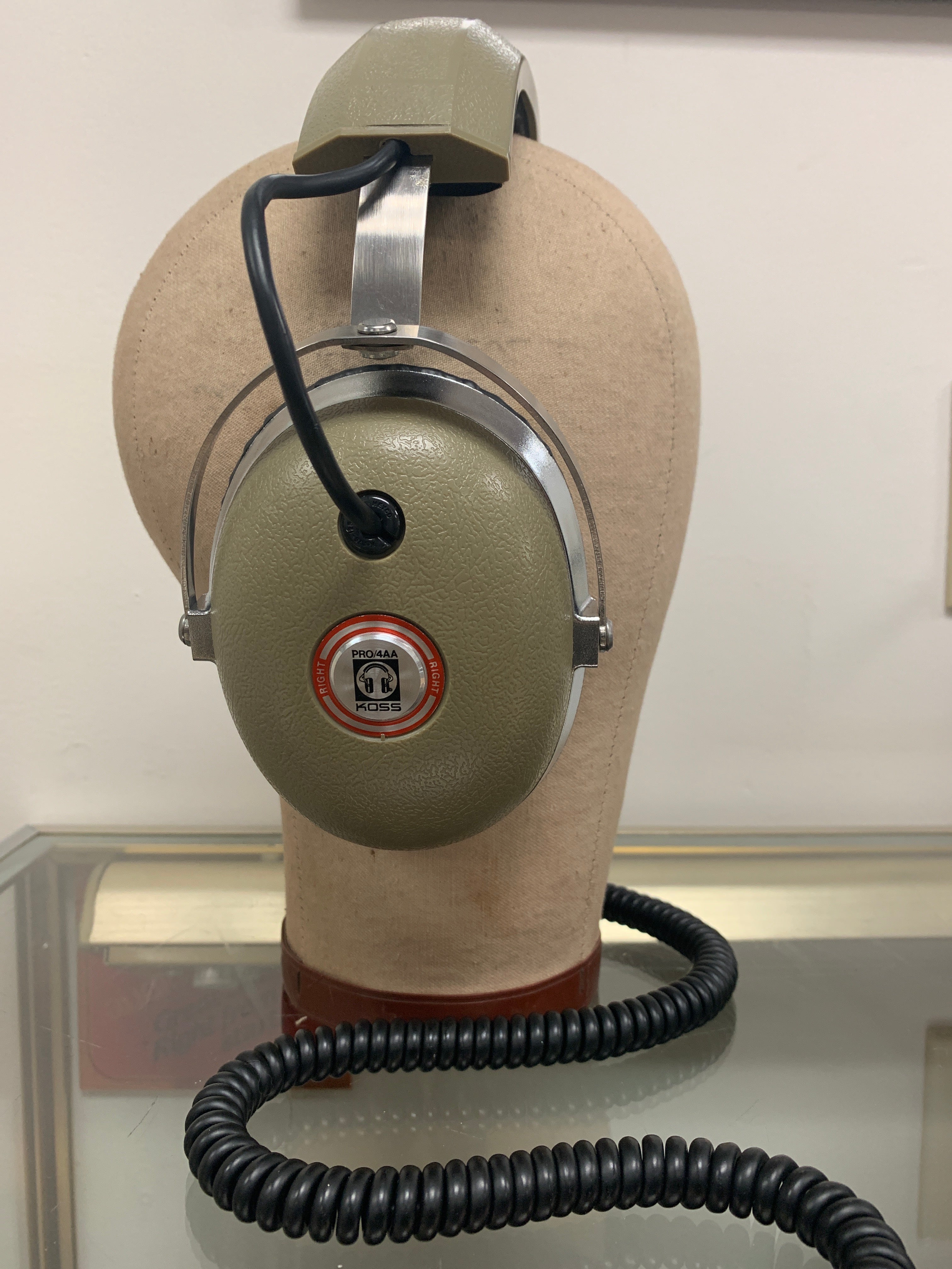 Koss Pro 4AA Stereophones w/ Box – The Turntable Store