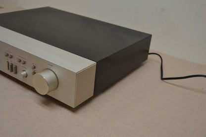 Harman Kardon HK725 Stereo Preamplifier