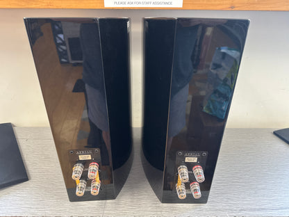 Aerial Acoustics 5T High Gloss Ebony Speakers with Kanto Metal Stands