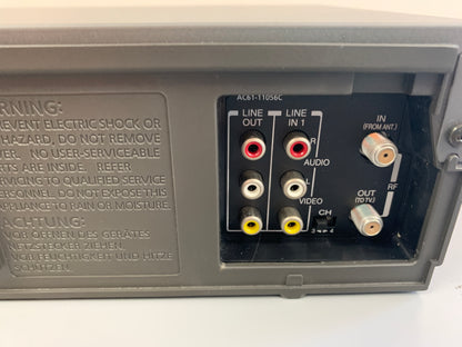 Toshiba M-645 VHS Player