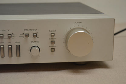Harman Kardon HK725 Stereo Preamplifier