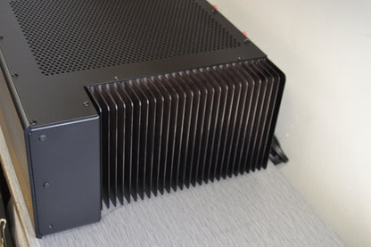 Adcom GFA 5500 Stereo Power Amplifier