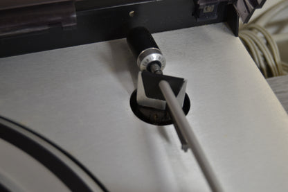 Bang Olufsen Beogram 3404 Turntable