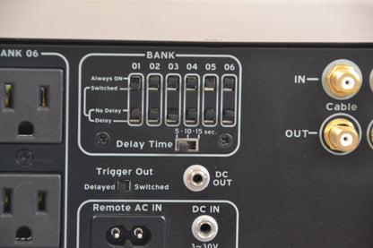 Belkin Pure AV PF60 Home Theater Power Console / Surge Protector