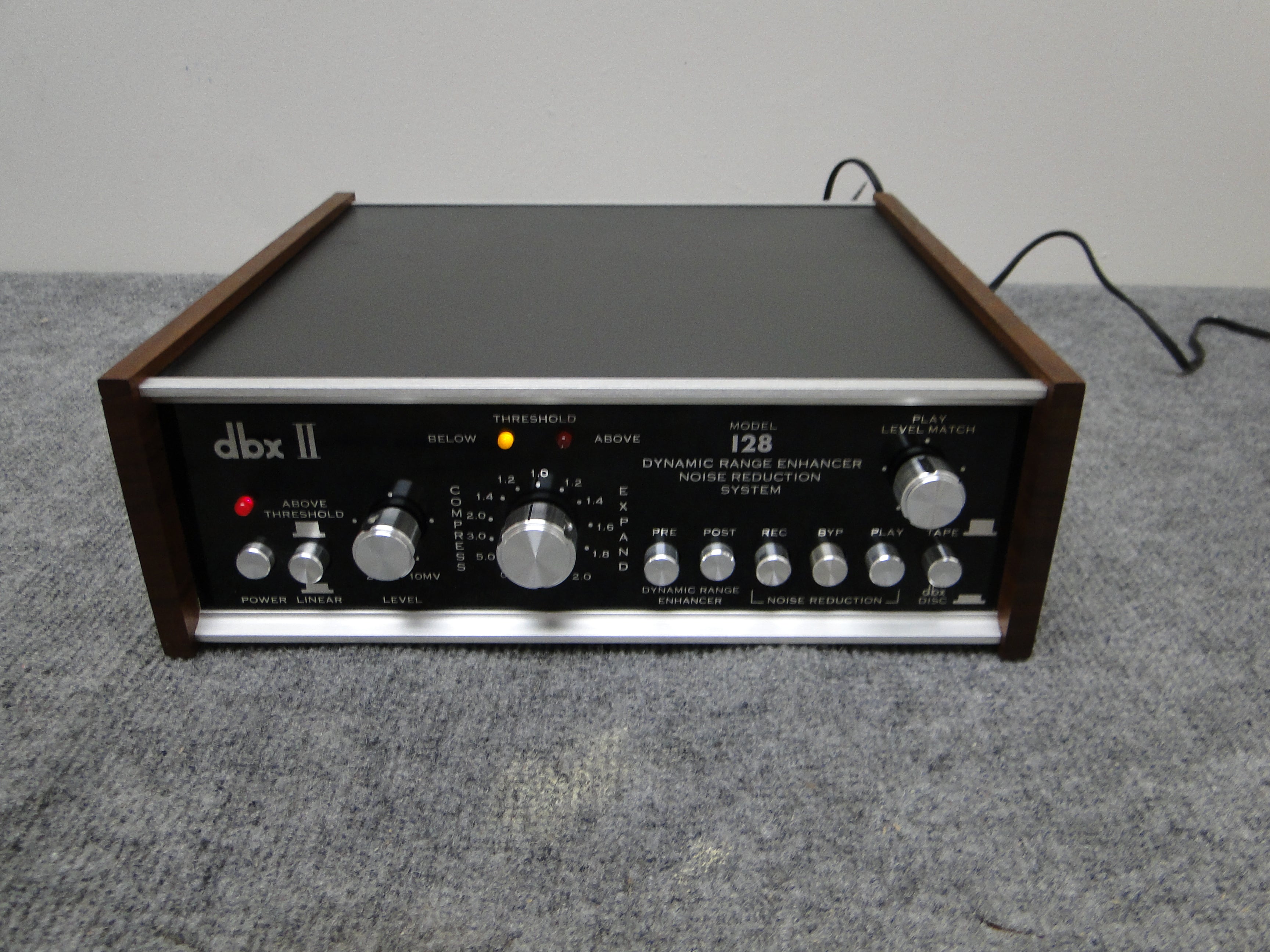 DBX II Model 128 Dynamic Range Enhancer / Noise Reduction System