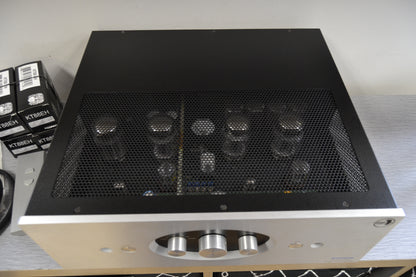 Rogue Audio Tempest II Magnum - Tube Integrated Amplifier - OEM Upgrades - Manual - Box * Remote ( not working ) *