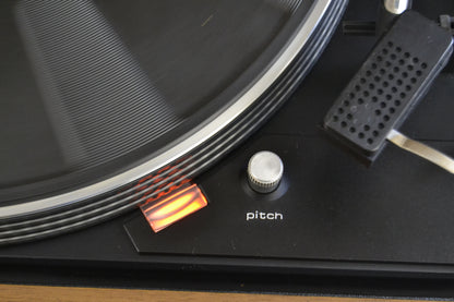 Dual 704 Direct Drive Turntable with Shure M95E Cartridge & Good OEM Shure Stylus