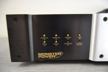 Monster Power HTS3600 Power Center