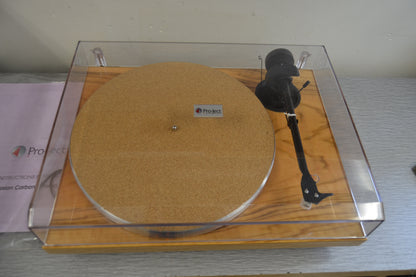 Pro-Ject 1 Expression Carbon Classic Olive Turntable * BOX * New Audio Technica Cartridge
