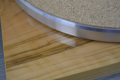 Pro-Ject 1 Expression Carbon Classic Olive Turntable * BOX * New Audio Technica Cartridge