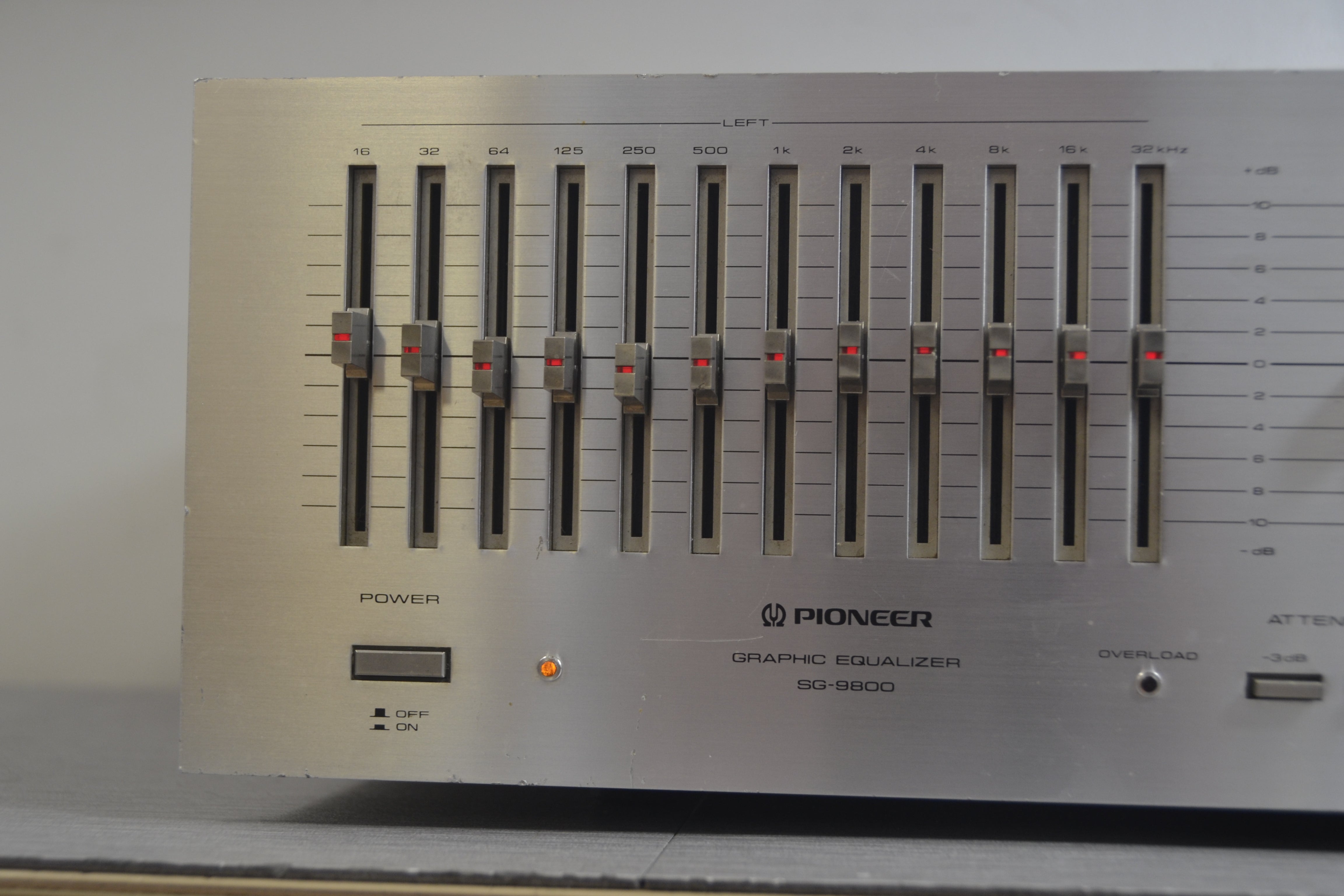 Pioneer SG-9800 Graphic Equalizer – The Turntable Store