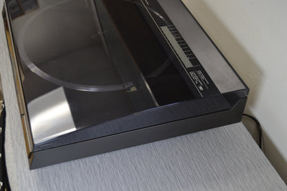 Technics SL-L20 Linear Tracking Turntable