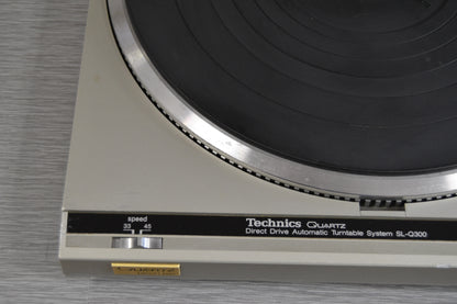 Technics SL-Q300 Turntable