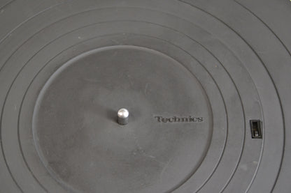 Technics SL-Q300 Turntable