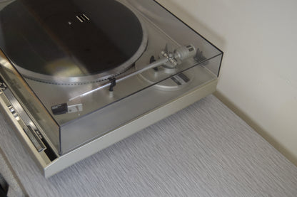 Technics SL-Q300 Turntable