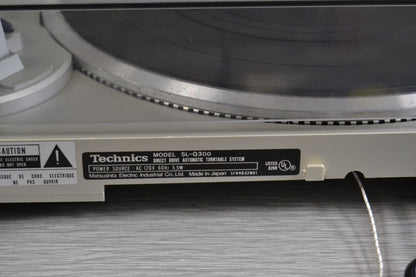Technics SL-Q300 Turntable