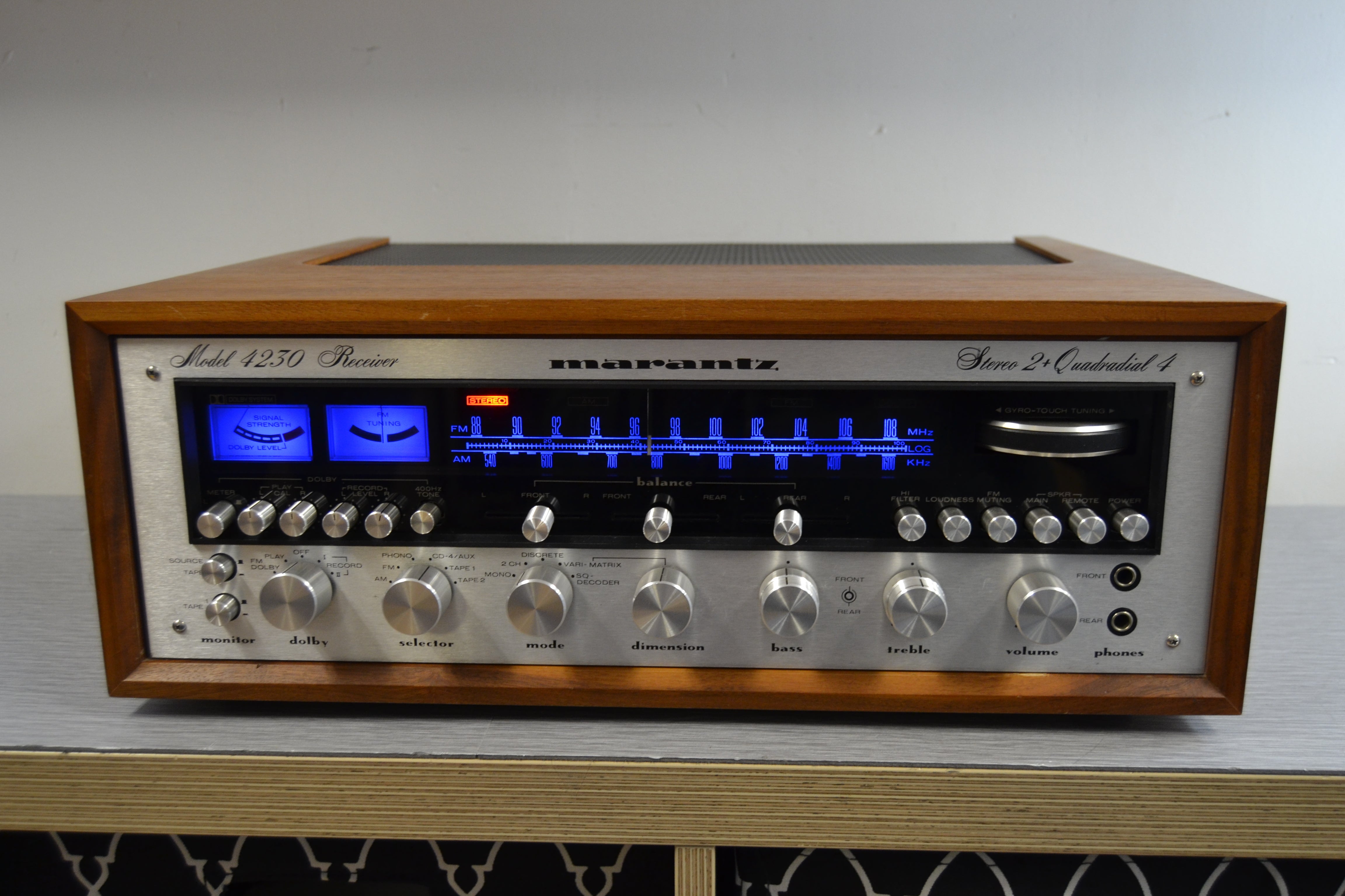 Marantz 4230 Stereo Receiver with Original Wood Case – The