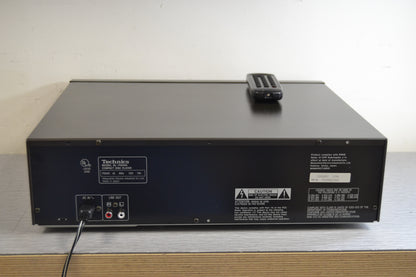 Technics SL-P9066 CD Carousel 5 Discs * Remote Control * 1994