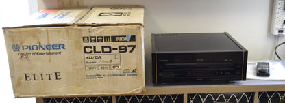 Pioneer ELITE CLD-97  Laserdisc Player * Remote * Manual * Box