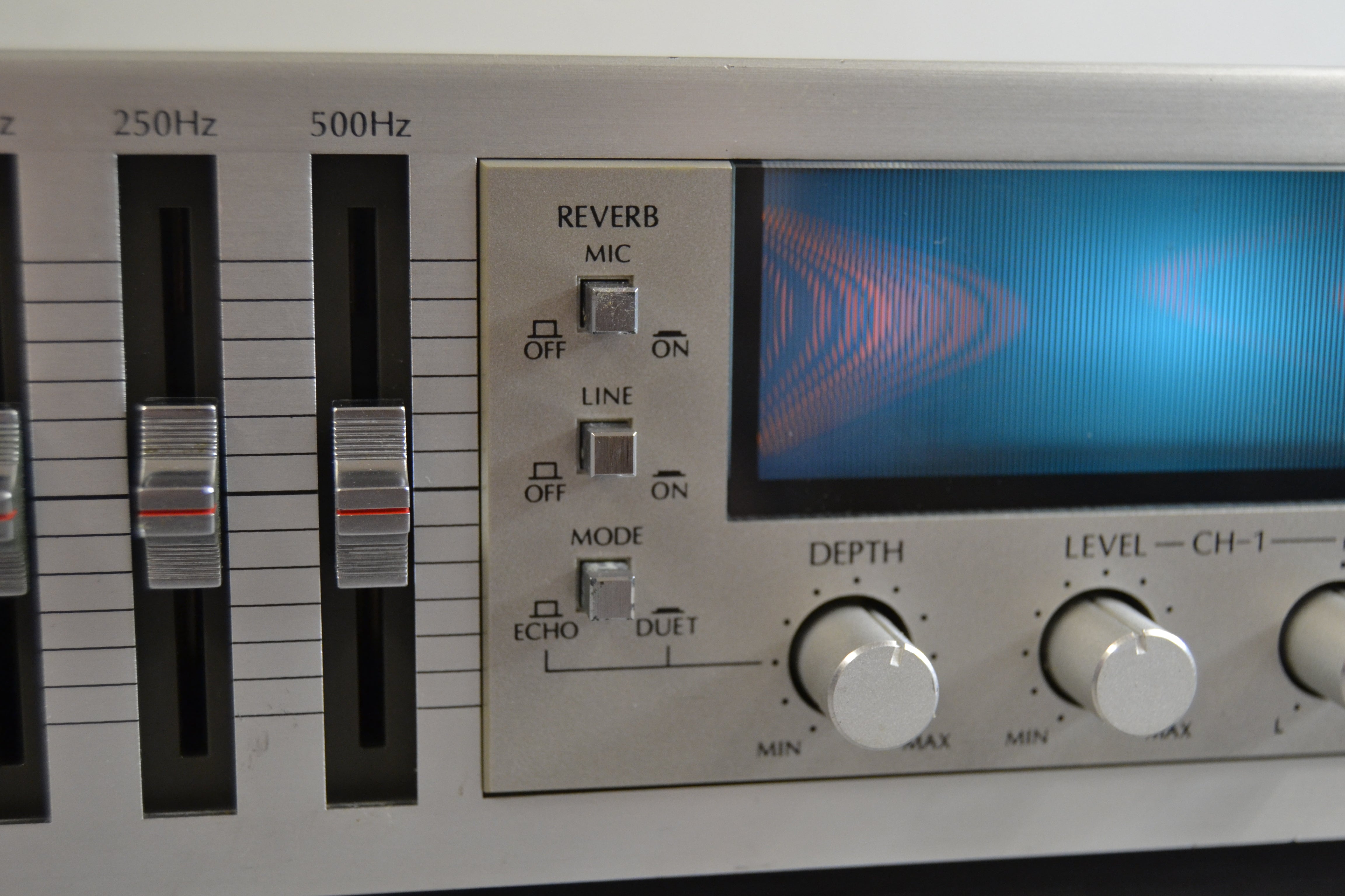 ★【￥39,800・1981年】SANSUI　RG-7　グラフィックイコライザー ☆【￥39,800・1981年】SANSUI RG-7 グラフィックイコライザー