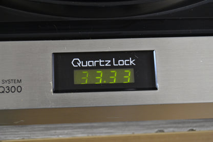 Toshiba SRQ300 Quartz Locked Turntable * NEW Audio Technica Cartridge