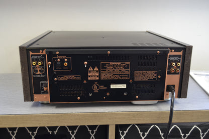 Pioneer ELITE CLD-97  Laserdisc Player * Remote * Manual * Box