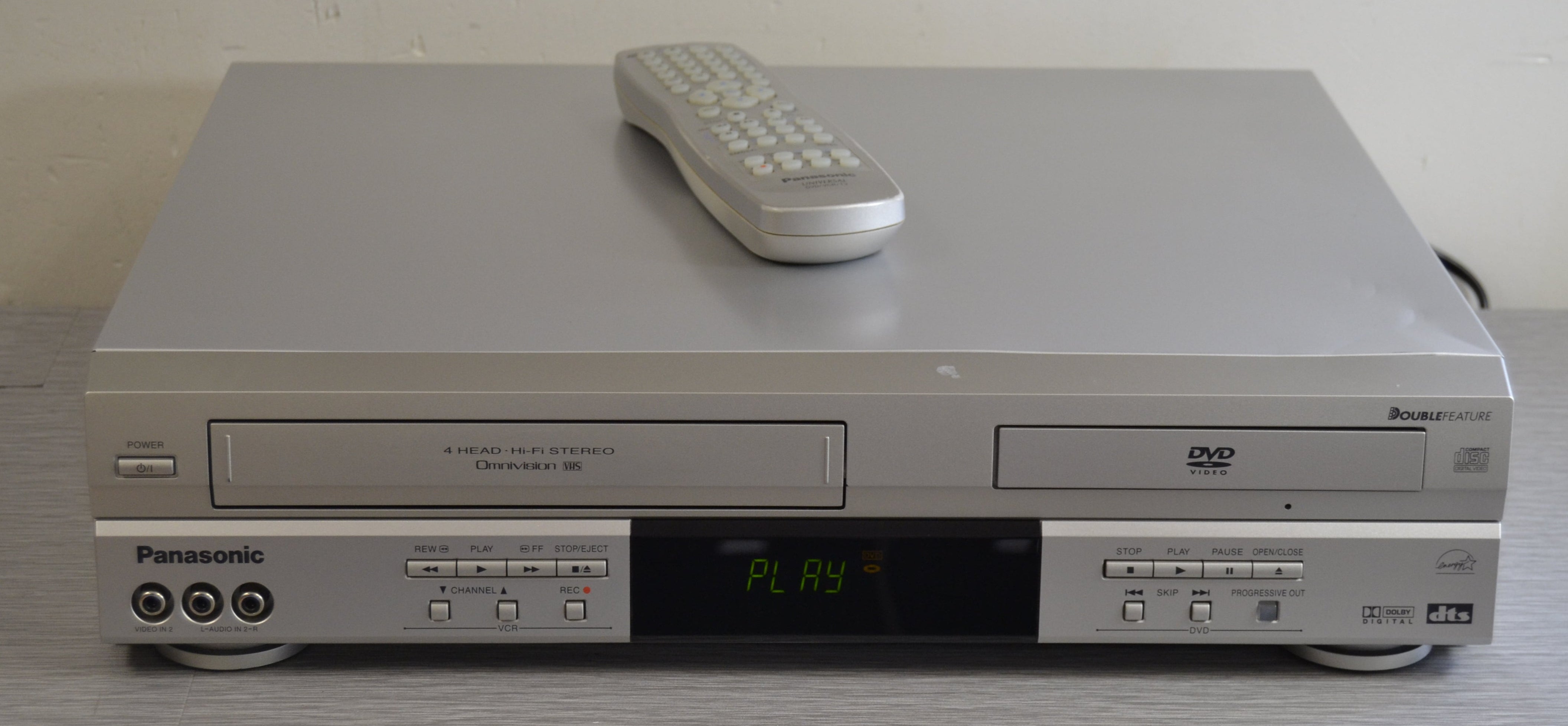 Panasonic PV-D4743S VHS/DVD Combo Player * Remote Control – The