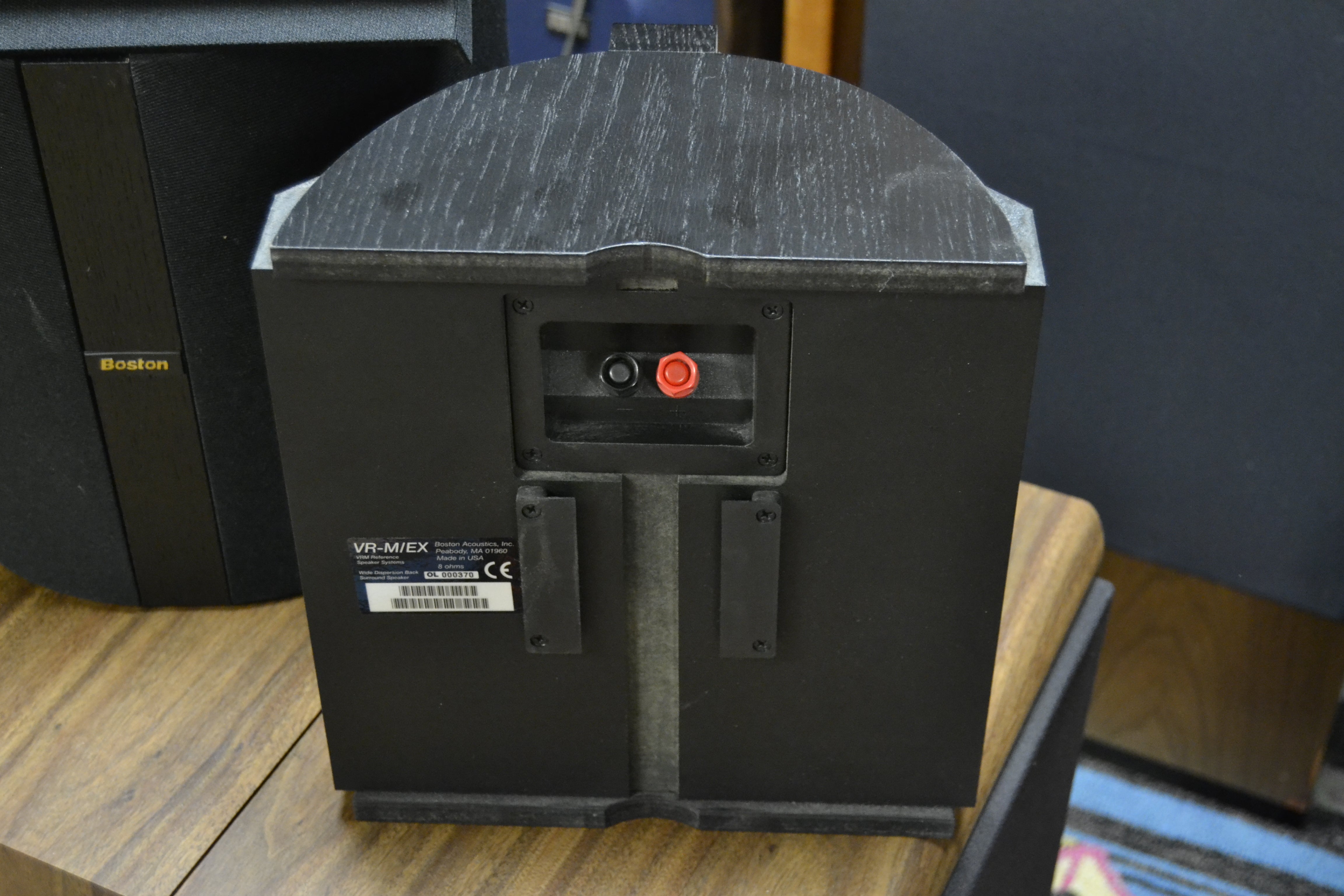 Boston Acousticsパワードサブウーファー L-ACOUSTICS | サブウーハー | ベステックオーディオ株式会社