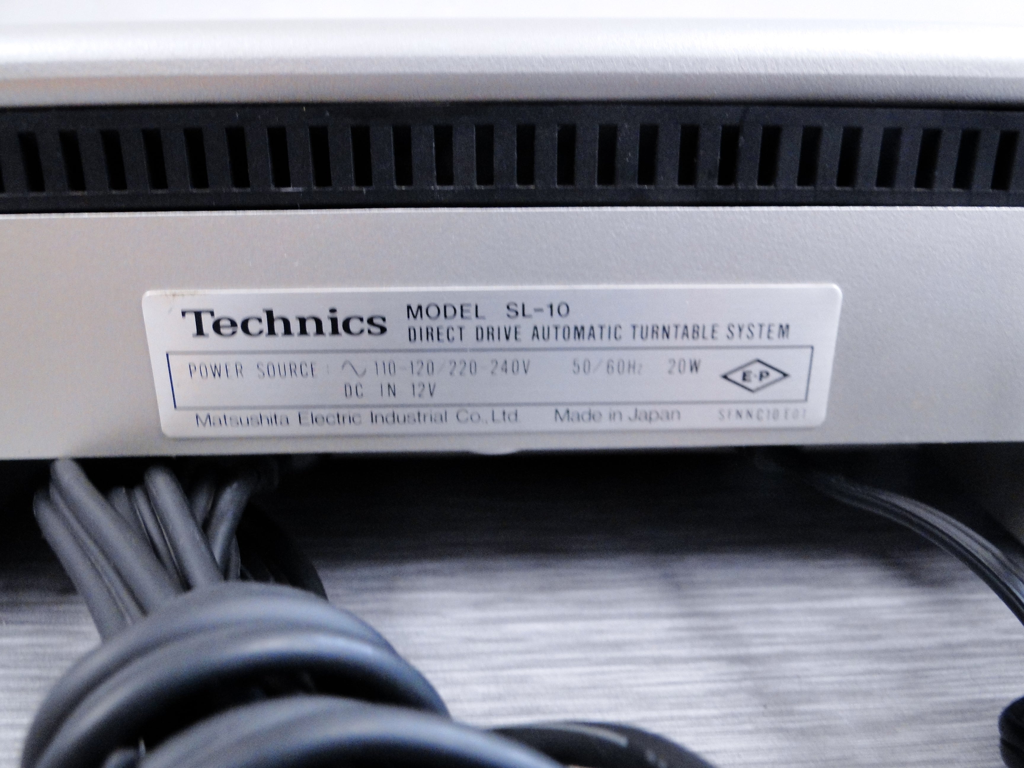Technics SL-10 Direct Drive Turntable with Ortofon MCP100 Moving
