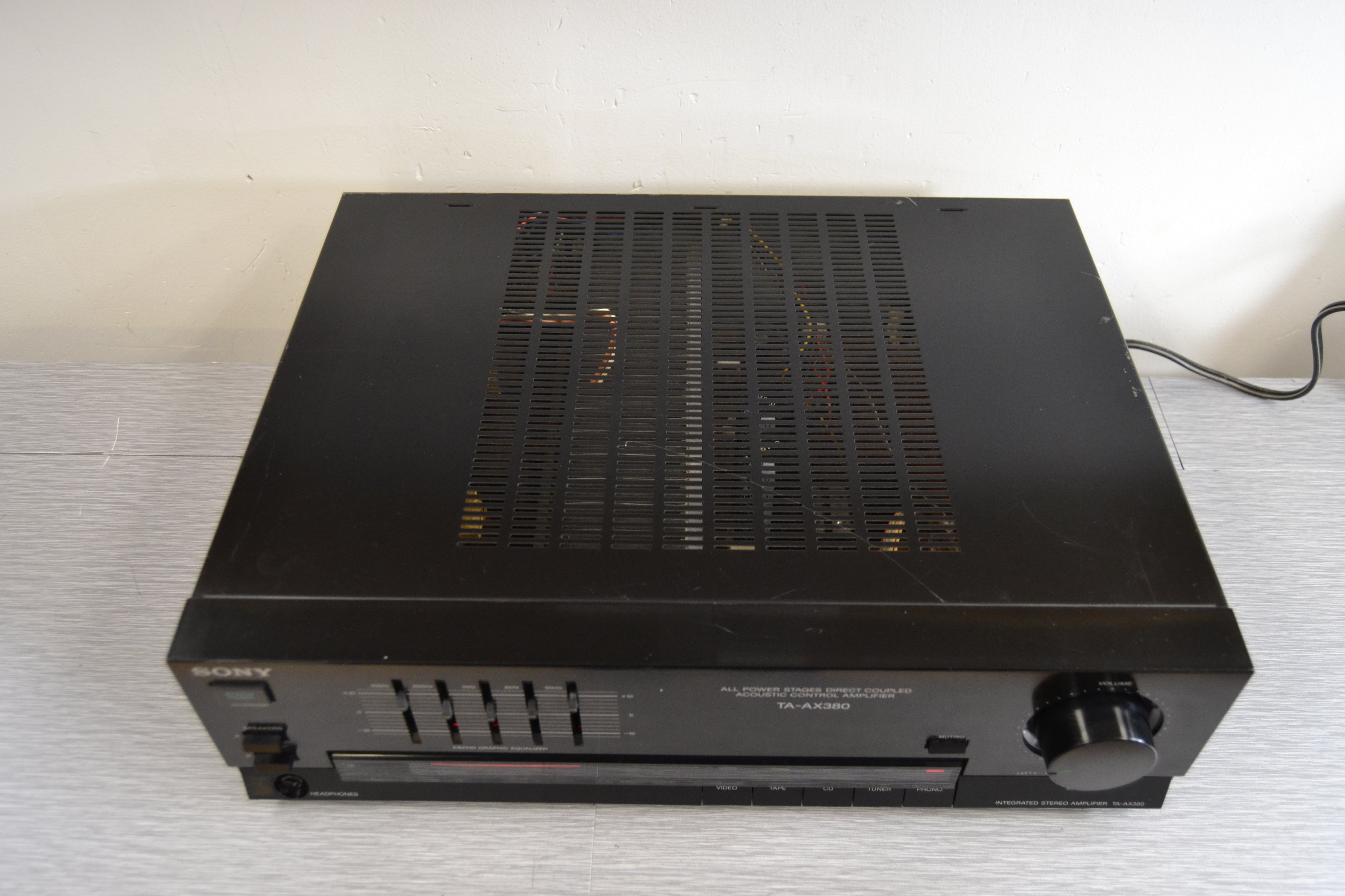 Sony TA-AX380 Integrated Amplifier * 125W RMS * 1988 – The