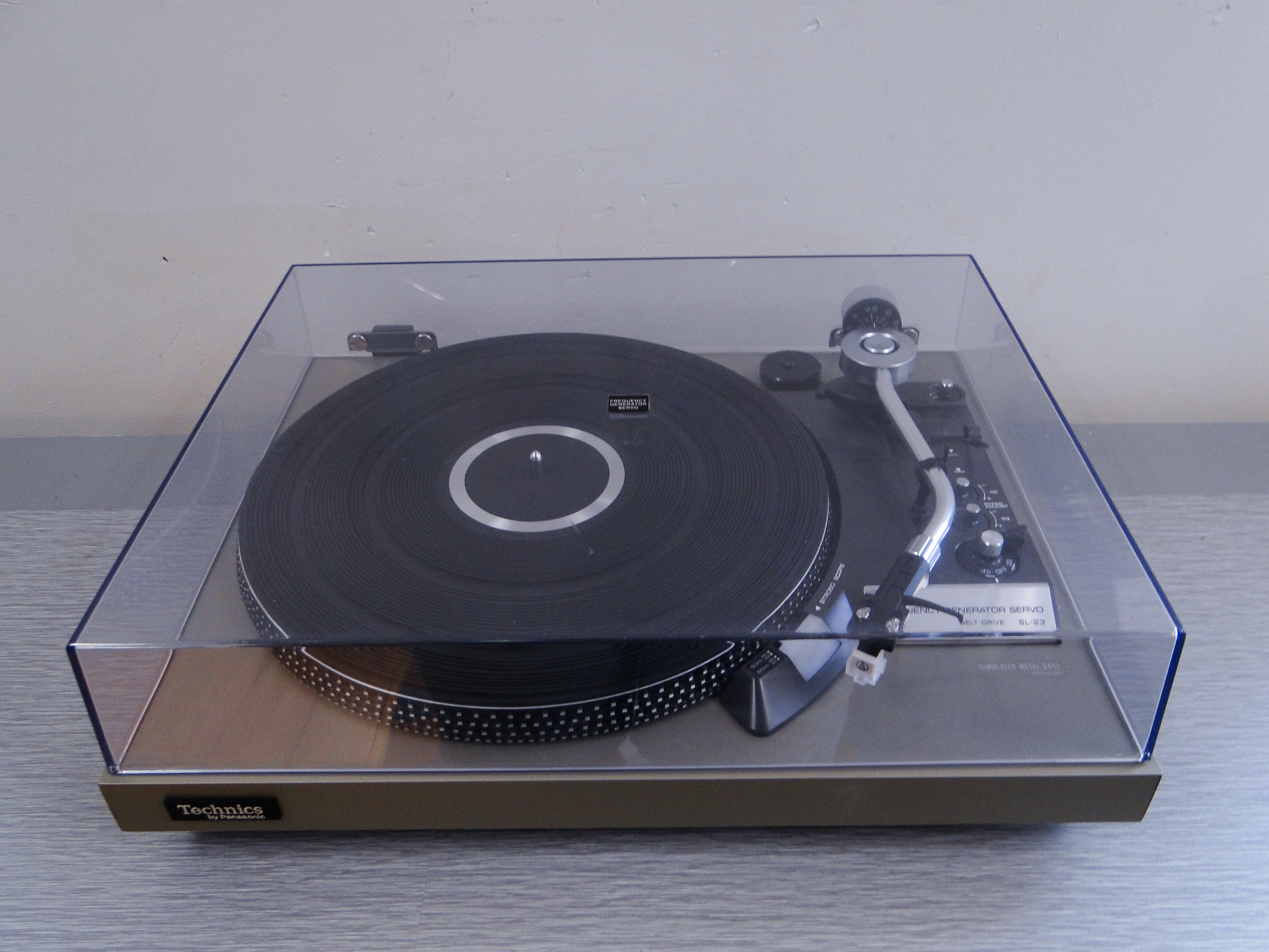 Technics SL-23 Belt Drive Turntable * NEW Audio Technica Cartridge