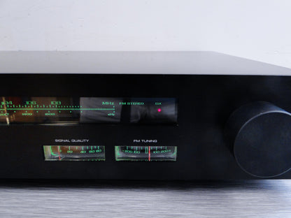 Yamaha T-1 Natural Sound Stereo Tuner (1978-81)