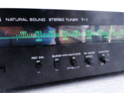 Yamaha T-1 Natural Sound Stereo Tuner (1978-81)