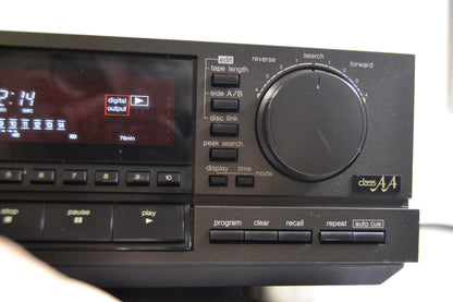 Technics SL-P555 Rare Vintage CD Player Class AA Japan Made 1988 * Remote